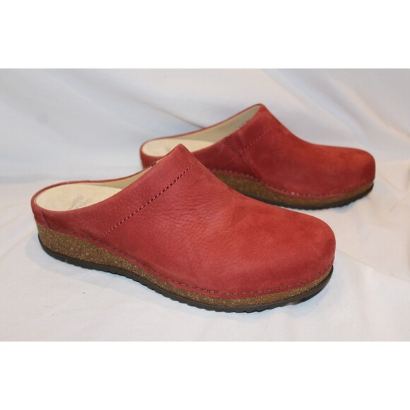 DANSKO WOMEN'S MARIELLA SUEDE MILLED NUBUCK CLOGS CAYENNE NIB EU 41 - Picture 2 of 6